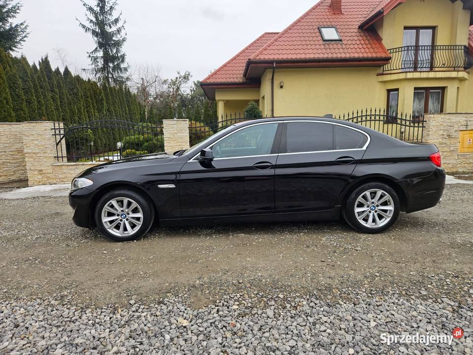 BMW 5 Navi biksenon świeżo wymianie rozrządu Tarnów sprzedam