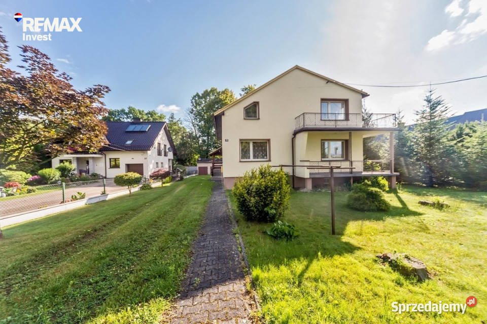 Dom z dwoma niezależnymi mieszkaniami 298m2 Dankowice sprzedam