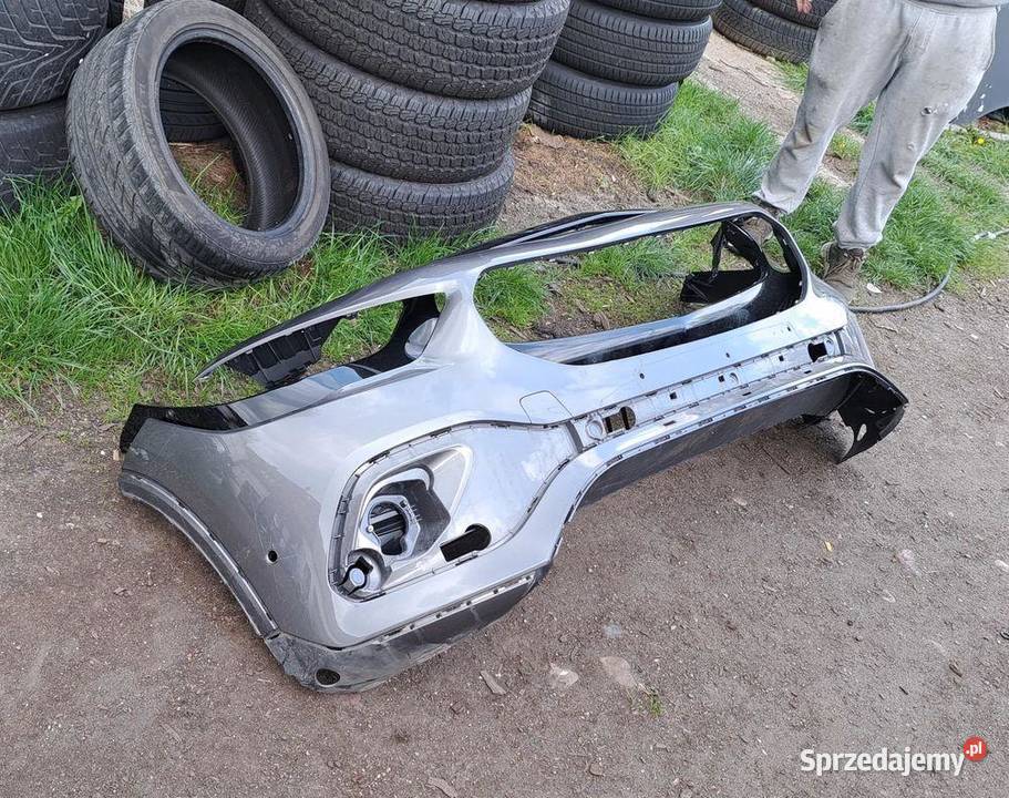 Zderzak przedni przód Mercedes GLA H247