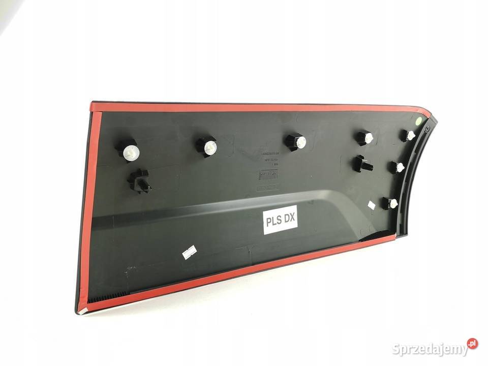 LISTWA BOCZNA PRAWY TYŁ FIAT FIORINO QUBO 0720 osobowe