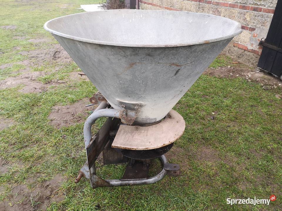 Rozsiewacz nawozu Agromet Stryjno