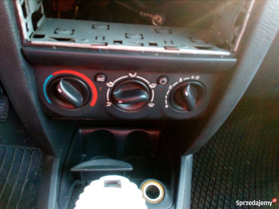 Renault Clio 2003 15 disel części