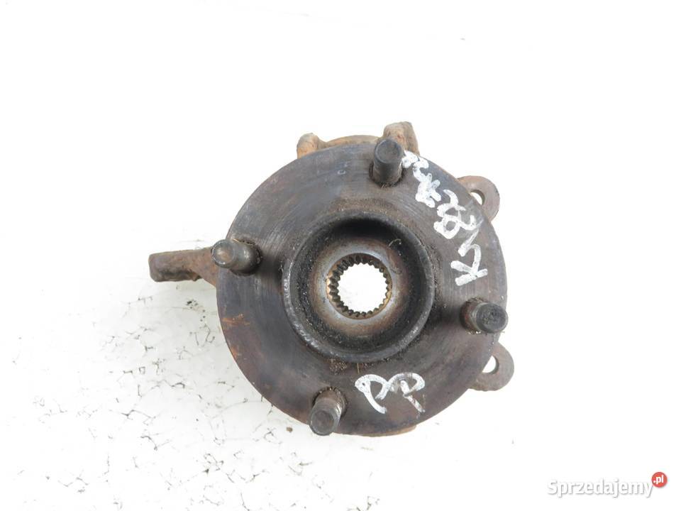 PIASTA PRZEDNIA PRAWA MAZDA 121 III 18 D