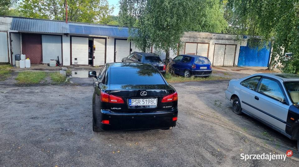 Lexus is220d