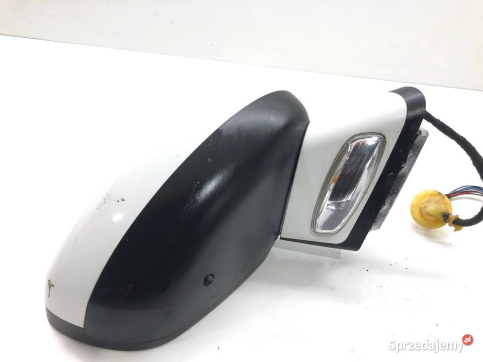 LUSTERKO PRAWY CITROEN C4 II Hatchback LAKIER