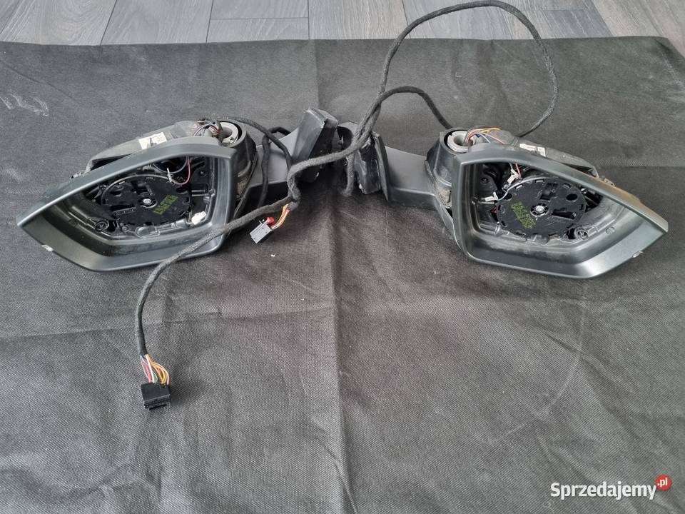 Skoda Superb III 3 lusterko prawe lewe mechanizm Rumia