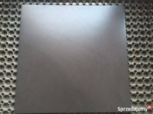 NAJMOCNIEJSZY gres techniczny 60x60 czarny łódzkie Łask sprzedam