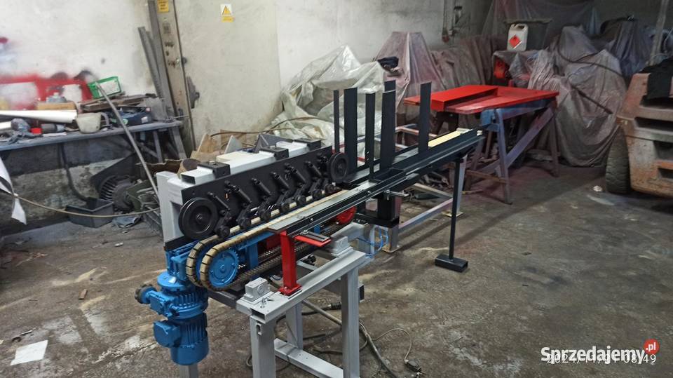 podajnik elementów do maszyny strugarki i innych Kłodawa