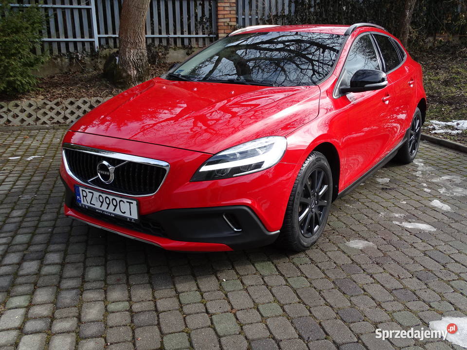Volvo V40 Cross Country + Full LED + NAVI + Grzane fotele + ALU