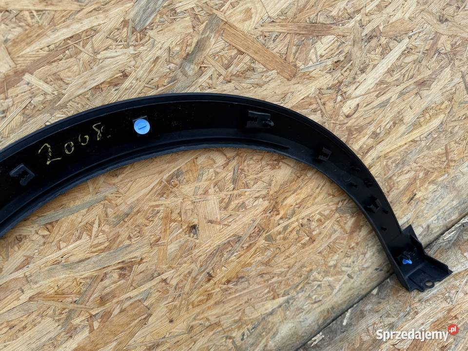 Listwa błotnika przód prawa rh peugeot 2008 II 2 osobowe Sieraków