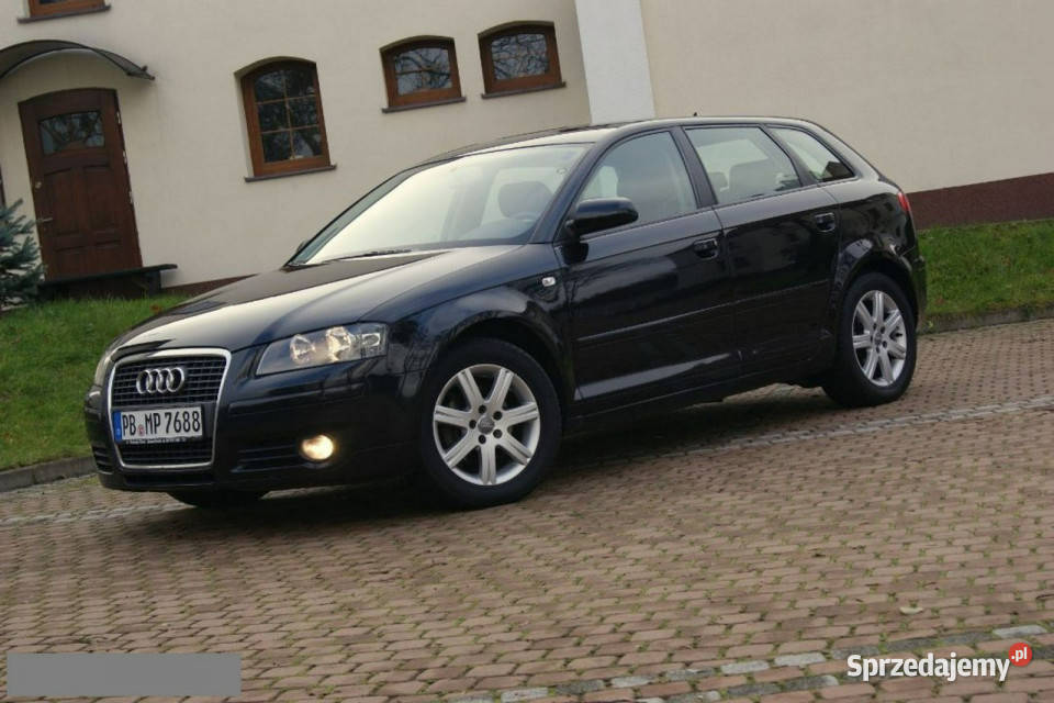 Audi A3 19TDi czarny 5DRZWI stan KLIMA alufelgi aluminiowe felgi