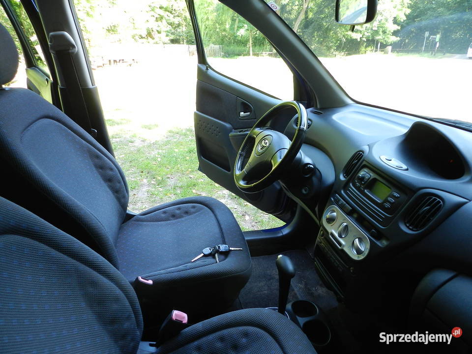 Toyota Yaris Verso AUTOMAT 1właściciel BRAK RDZY nieuszkodzony Puszczykowo