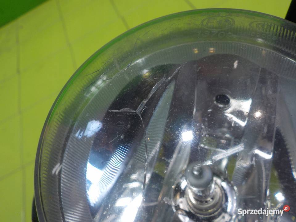 SSANGYONG RODIUS II TURISMO 20 B 14r halogen Lampy przeciwmgielne