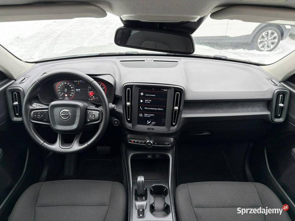 Volvo XC 40 T3 163 Automat Kamera CarPlay 2020