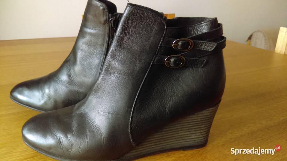 Botki włoskie na koturnie Strenesse Blue skóra