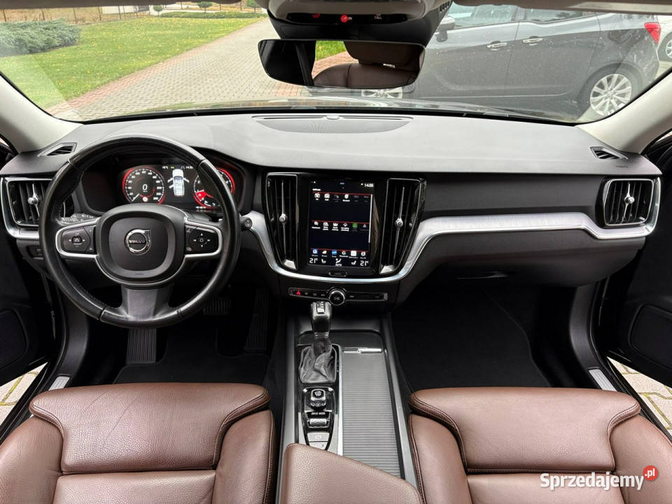 Volvo V60 20 T4 190 Podgrzewane fotele i szary Lipówki sprzedam