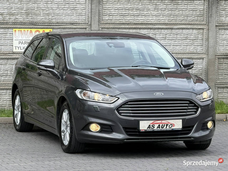 Ford Mondeo 20TDCi 150 światła przeciwmgielne Węgrów