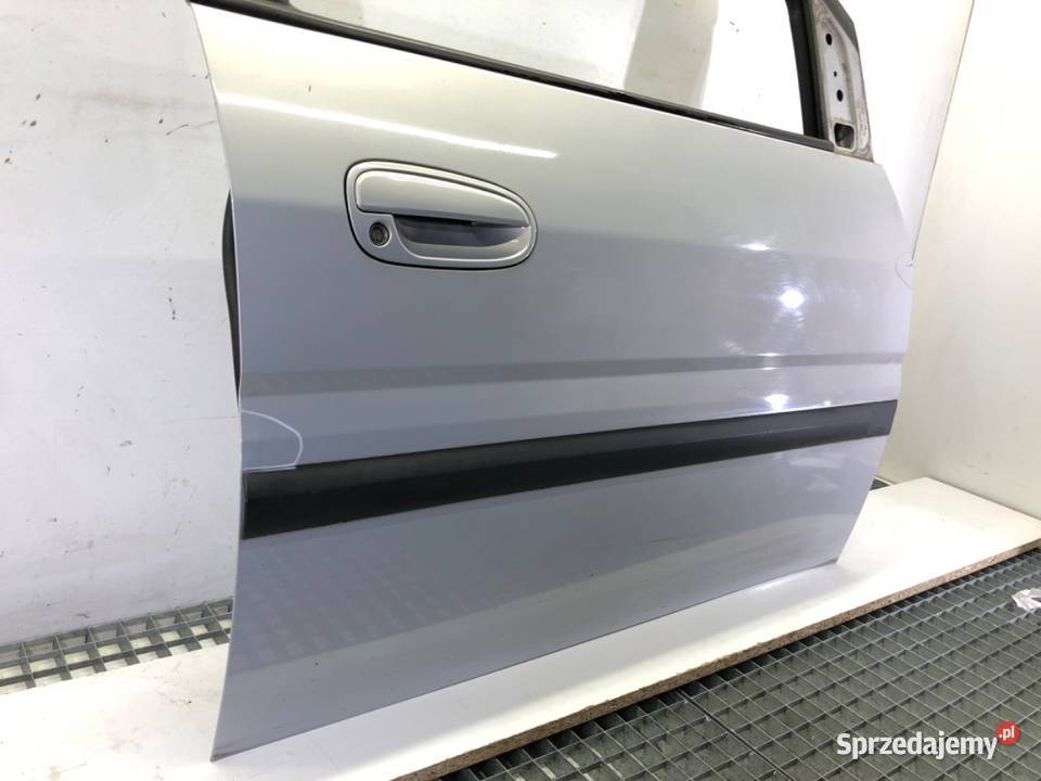 DRZWI PRAWY PRZÓD HYUNDAI MATRIX Minivan 0110 osobowe