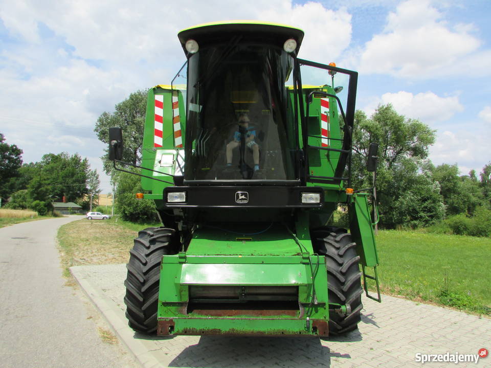 Kombajn zbożowy JOHN DEERE 1072 wózek stół klima małopolskie Miechów