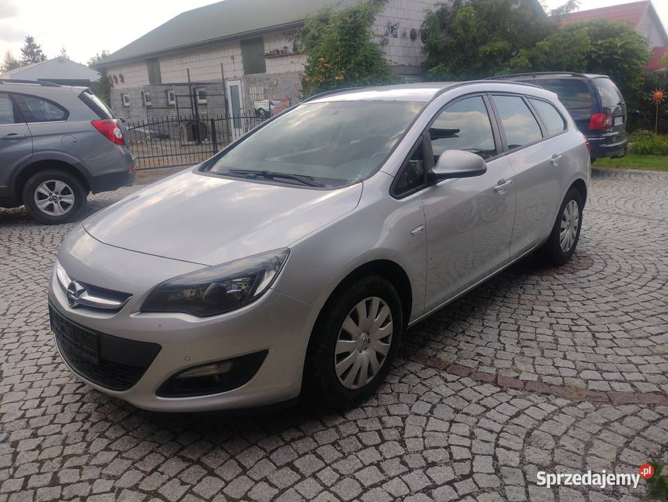Opel Astra 16 CDTI 136 2015r 185 klima Babice sprzedam