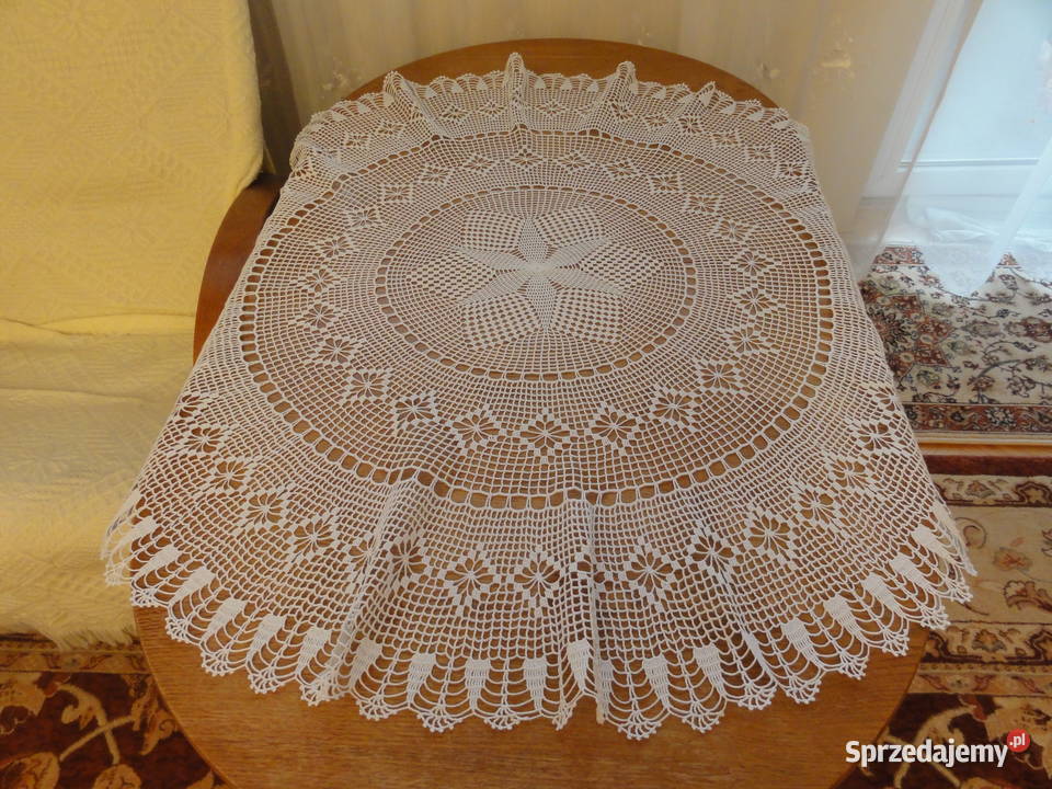 Obrus okrągły biały szydełkowy na szydełku Obrusy i serwety Lublin sprzedam