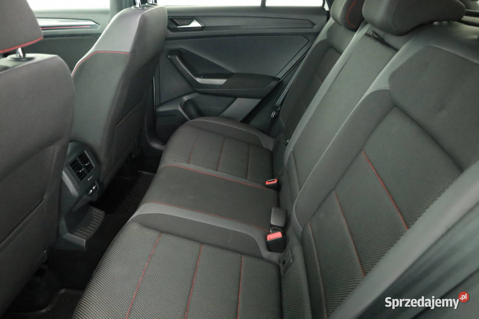 VW TRoc 15 TSI elektrycznie ustawiane fotele Piaseczno