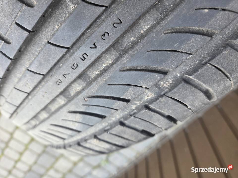 1956016C dwie opony Nokian dostawcze Gliwice
