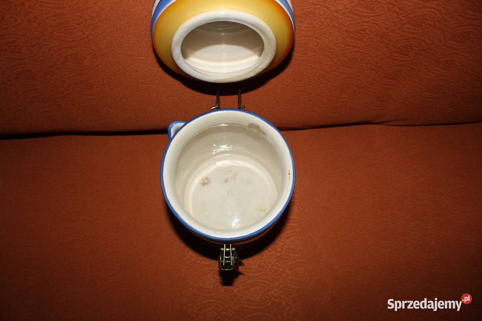 Pojemnik spożywczy z porcelitu