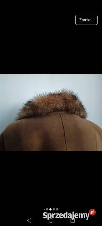 Płaszcz ocieplany kożuszkiem zapinany na guziki Krosno sprzedam