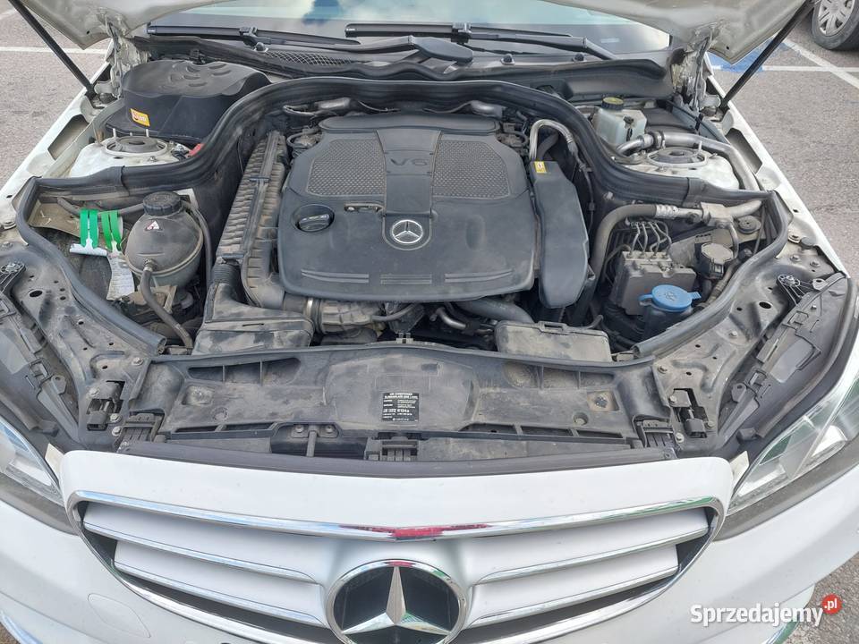 MercedesBenz E300 4MATIC z pakietem AMG Warszawa sprzedam
