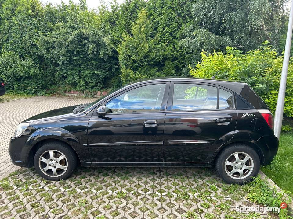 Sprzedam KIA RIO produkcji 2010 Rumia