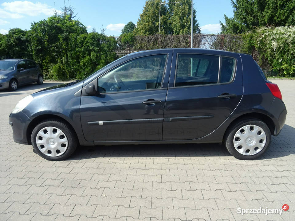 Renault Clio 12 65 5drzwiklimatyzacja III Zarejestrowany w Polsce Łódź