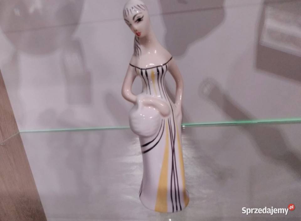 Figurka Porcelanowa Ćmielów Grzybiarka Dama Z mazowieckie Radom