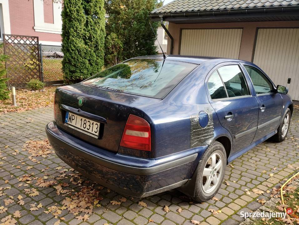 Syndyk sprzeda samochód Skoda Octavia