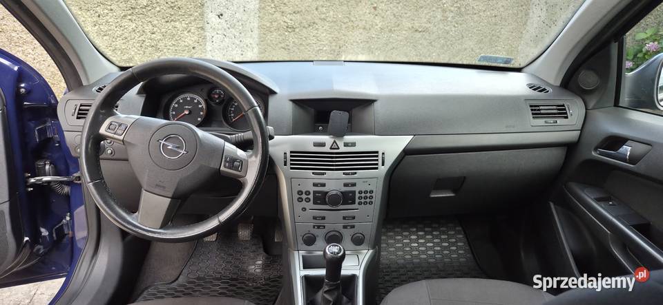 Opel Astra H nieuszkodzony śląskie Katowice
