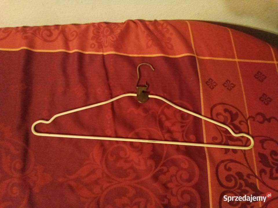 Wieszaki 4 obszywane i jeden plastikowy komplet Warszawa