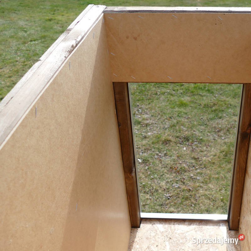 Buda psa ROCKY V z ociepleniem okno Dla psów Trzemeśnia sprzedam