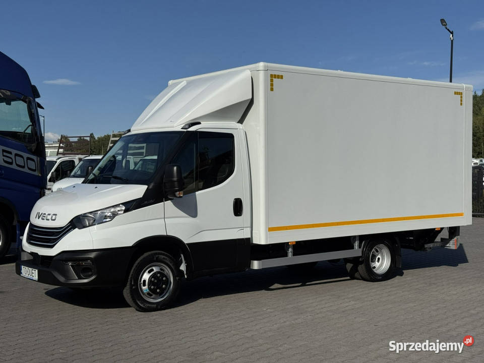 Iveco Daily 35C14 Kontener Winda 750 Na wspomaganie kierownicy