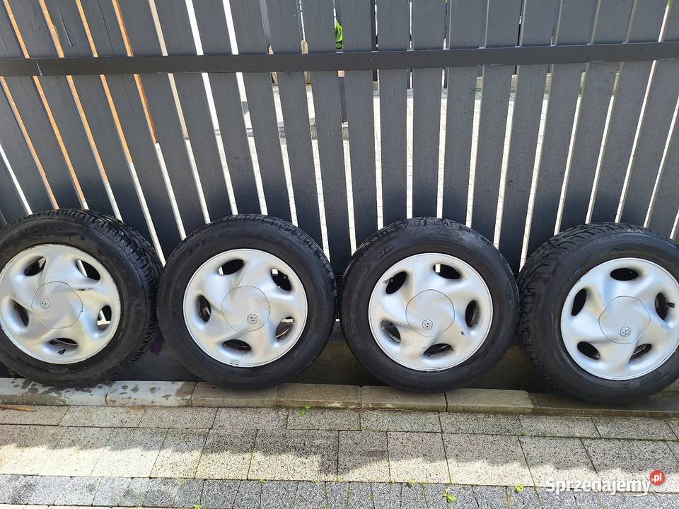 X15Alufelgi koła 15 vw caddy golf Nowodworce sprzedam