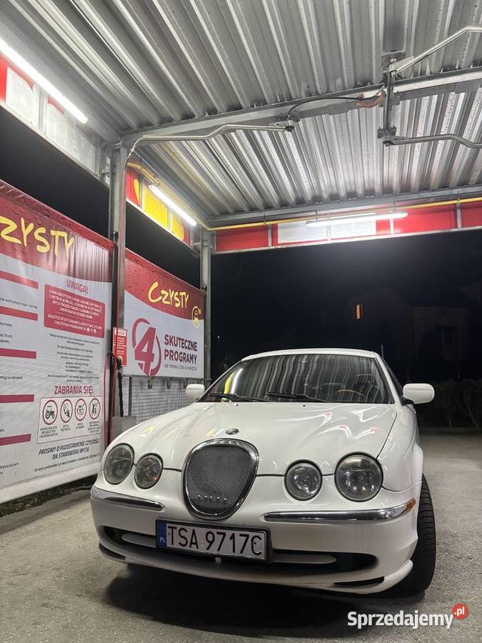 Jaguar s Type 240KM Rybnik