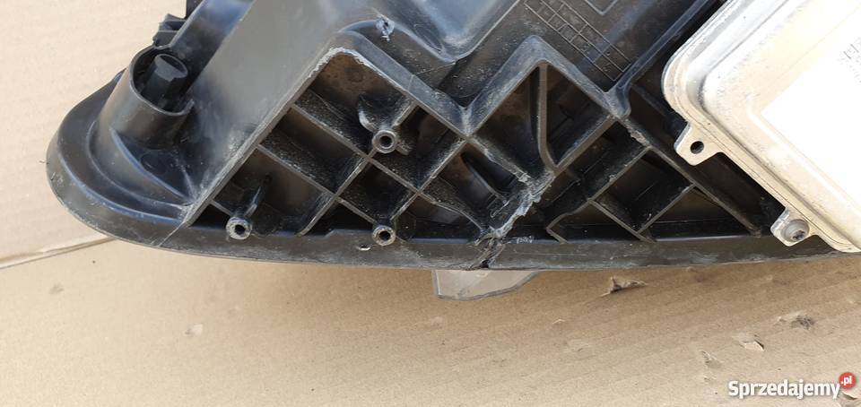 NISSAN QASHQAI LIFT LAMPA REFLEKTOR PRZETWORNICA lampy przednie Bieleń