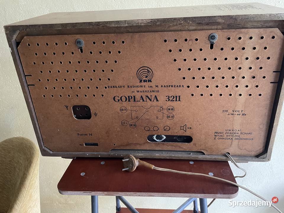 Goplana 3211 radioodbiornik PRL Pruszcz Gdański