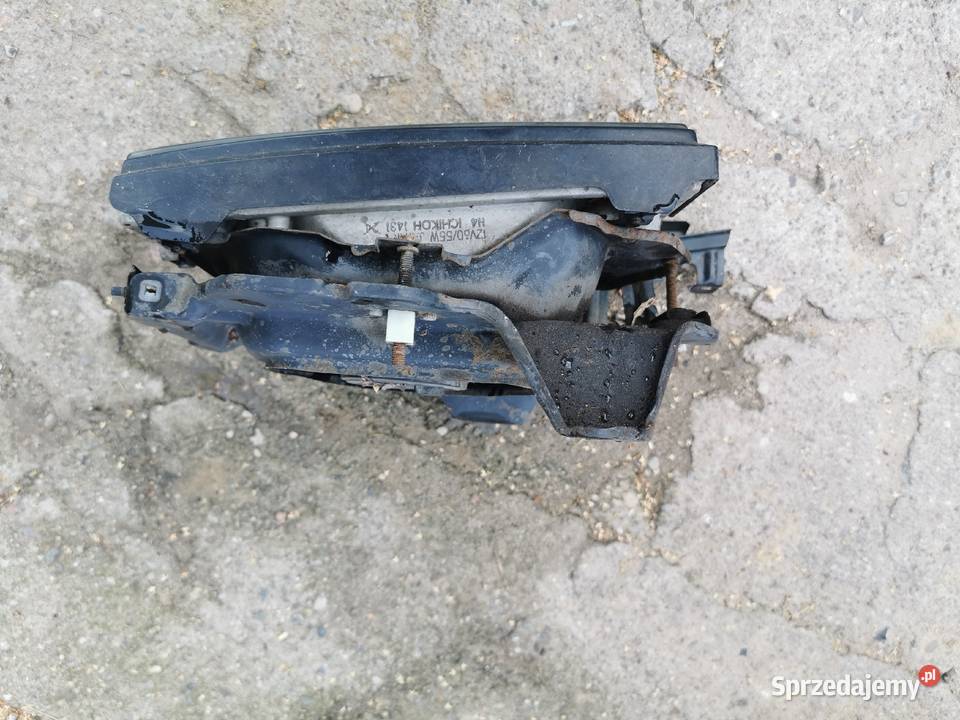 lampa reflektor przód opel monterey Isuzu Międzychód sprzedam