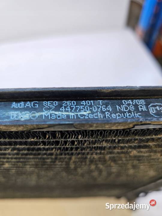 CHŁODNICA KLIMATYZACJI AUDI A4 B7 8E0260401T Przystajń