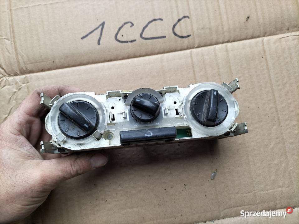 Panel Nawiewu klimatyzacji Skoda Fabia 1