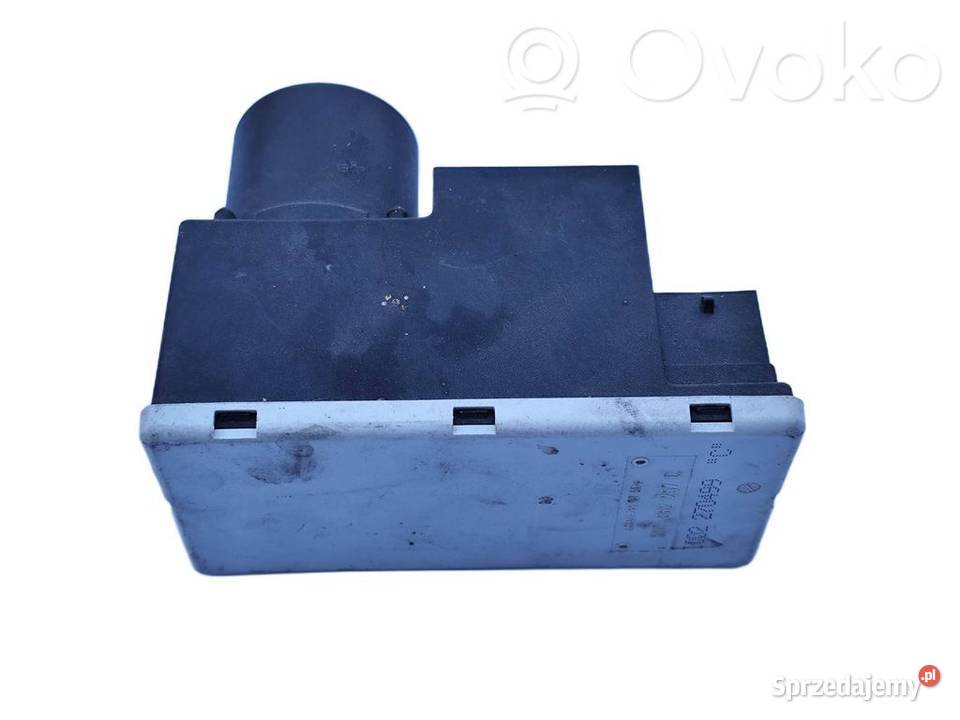 AUDI A3 A4 B5 A8 POMPKA CENTRALNEGO ZAMKA wielkopolskie