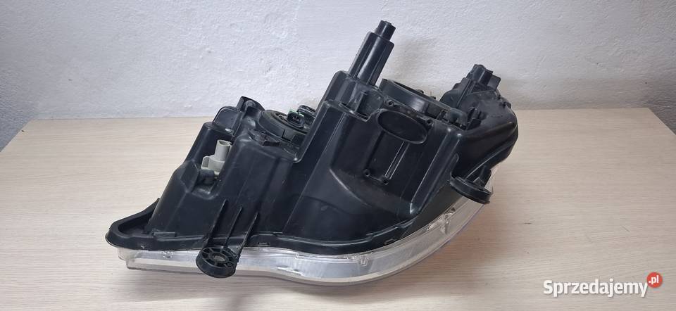 Lampa Reflektor Dodge Grand Caravan Sandomierz
