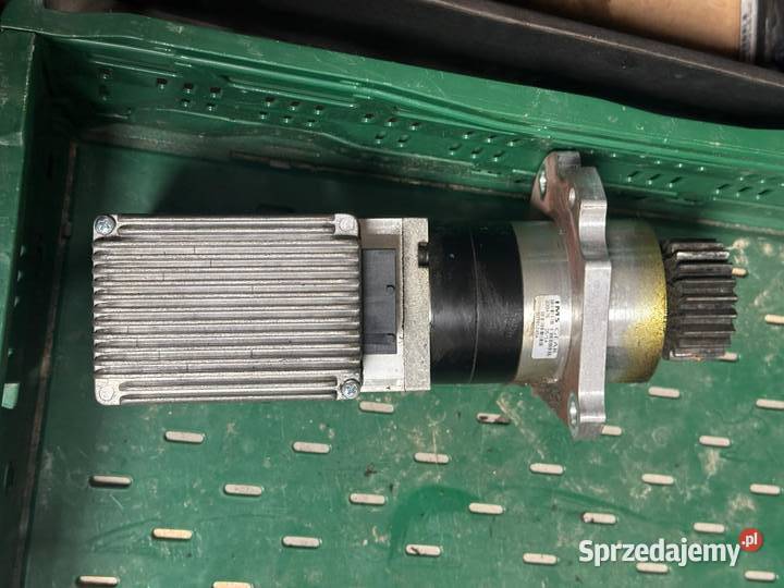 Silnik skrętu BT247454003 śląskie Antonie sprzedam