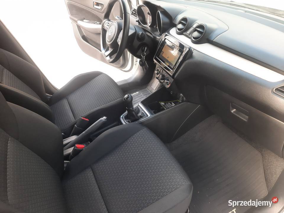 Suzuki Swift 12 SHVS 90 Premium Plus 44 AllGripp Jaśkowice