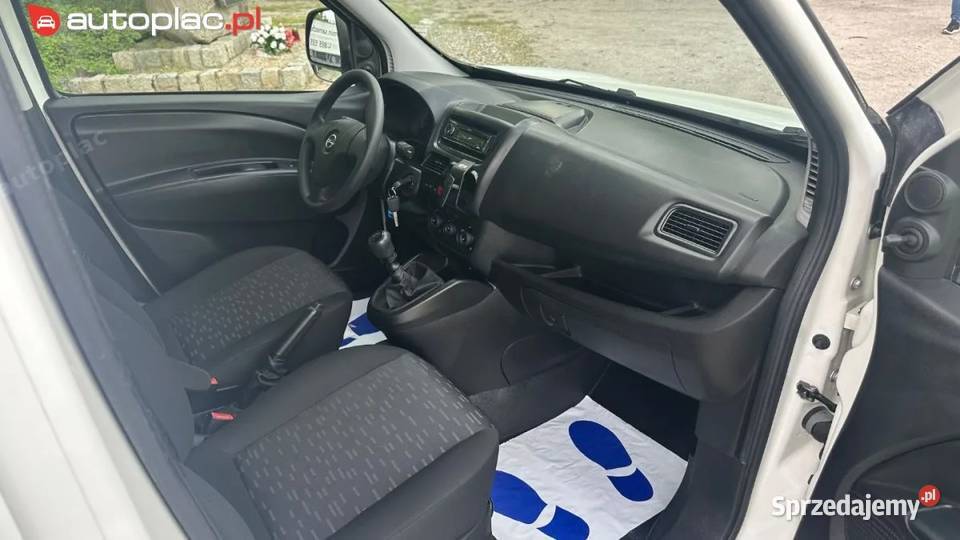 Opel Combo RATY 14 BENZ 120 117 Doblo Long 1368cm3 wielkopolskie